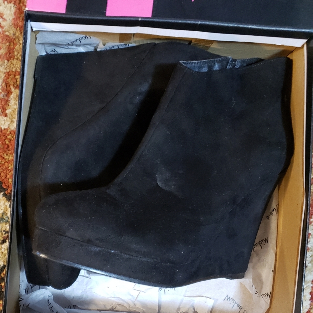 Booties - Picture 2 of 5